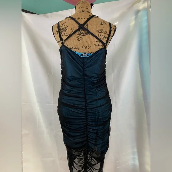 Poster girl shirred sheer mesh and blue dress - Picture 3 of 5